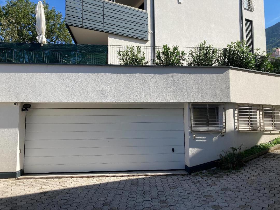 Villa Greta Laives Esterno foto