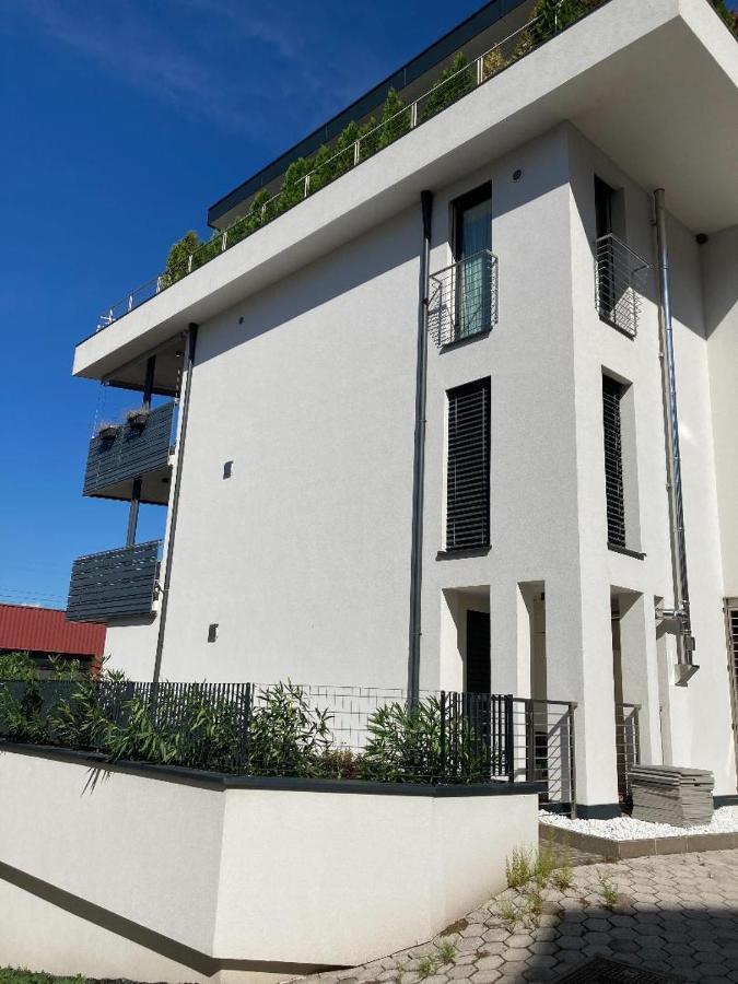 Villa Greta Laives Esterno foto